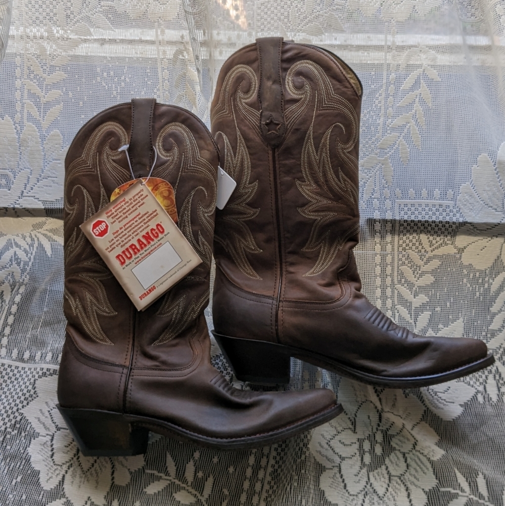 Durango Vintage Leather Cowboy Boots, Womens 7W, Brown NWT
